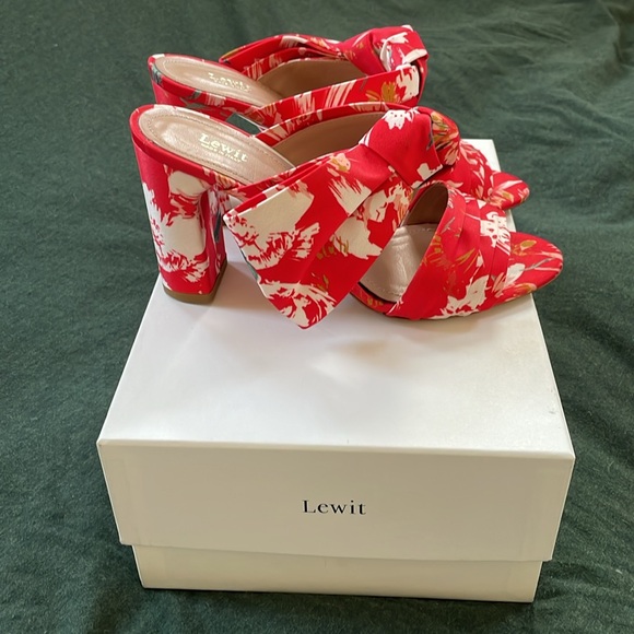 Lewit Satin Poppy Red Floral Block Heels - Picture 4 of 6